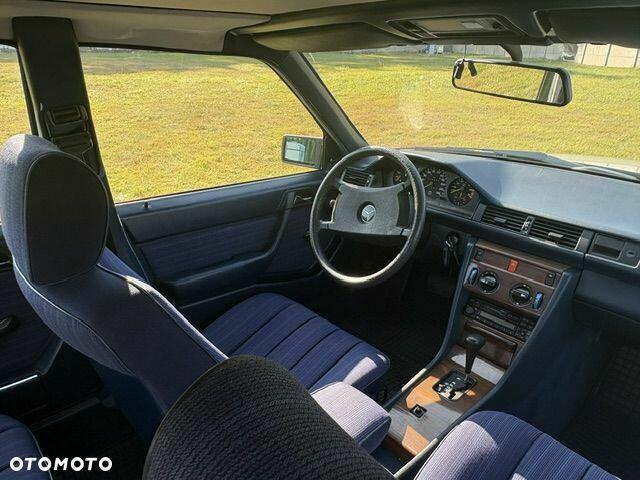 Mercedes-Benz W124 (1984-1993) Wiórek - zdjęcie 10