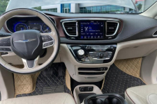Pacifica 2020 w wersji Limited  7 miejsc silnik 3.6 V6 90 brutto 88500 Białystok - zdjęcie 4