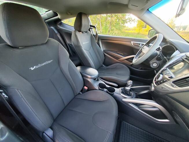 Hyundai Veloster 1.6 z Polskiego Salonu Rzeszów - zdjęcie 7