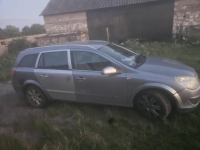 Syndyk sprzeda samochód Opel Astra