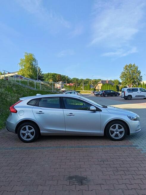 Volvo v40 Ropczyce - zdjęcie 4