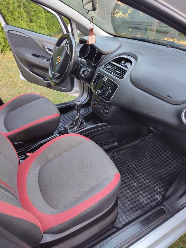 Fiat Punto Evo Łazy Biegonickie - zdjęcie 6