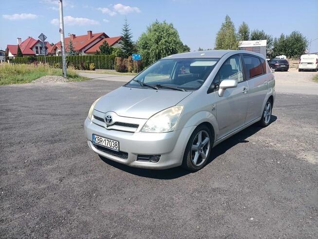 Toyota Corolla Verso 2.2 D-4d 177km 06r 7os Tarnów - zdjęcie 2