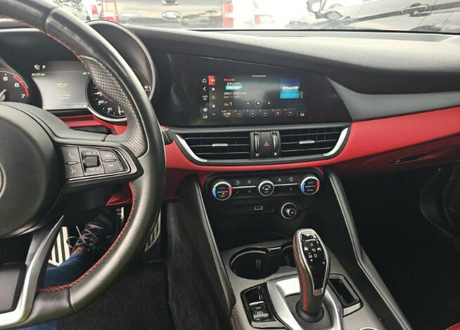 Alfa Romeo Giulia Wersja Ti / bardzo zadbany / niski przebieg Wrocław - zdjęcie 8
