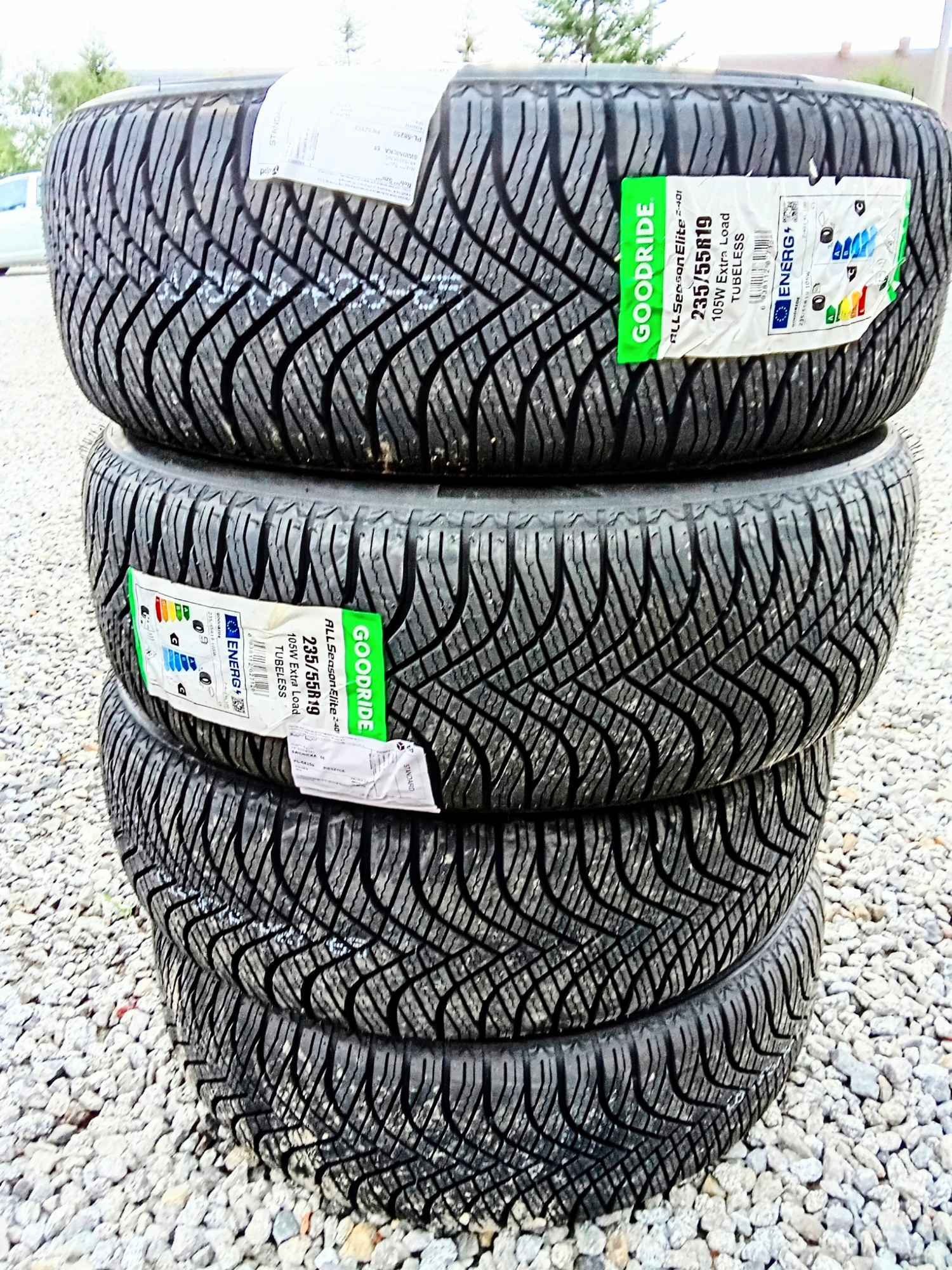 VW   TOUAREG  4X4 MANUAL .BEZ PNEŁMATYKI. 19 CALI   FELGI.  FULL OPCJA Dzierżoniów - zdjęcie 4