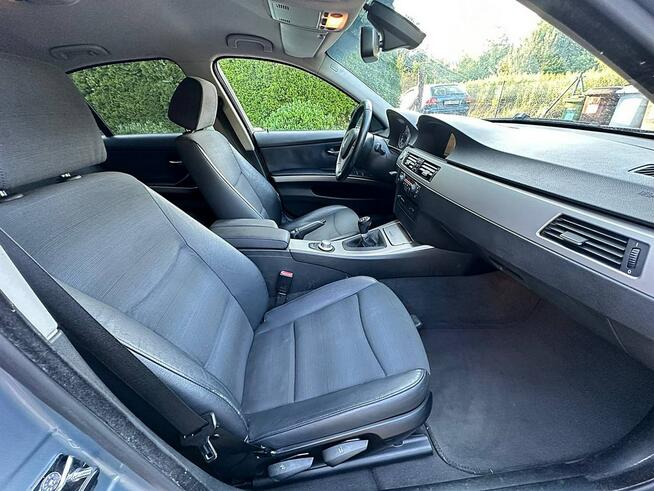 BMW e90 320i 150KM Sedan Navi IDrive Xenon Atrakcyjna Opłacona Wrocław - zdjęcie 7