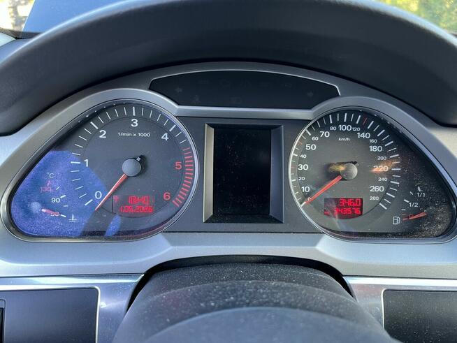 Audi A6 III (C6) | 3.0 TDI Quattro Automat | BEZWYPADKOWY | Warpuny - zdjęcie 2