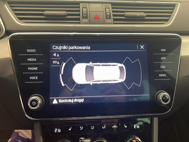 Skoda Superb 2.0 TDI SCR Ambition DSG Kombi Warszawa - zdjęcie 12