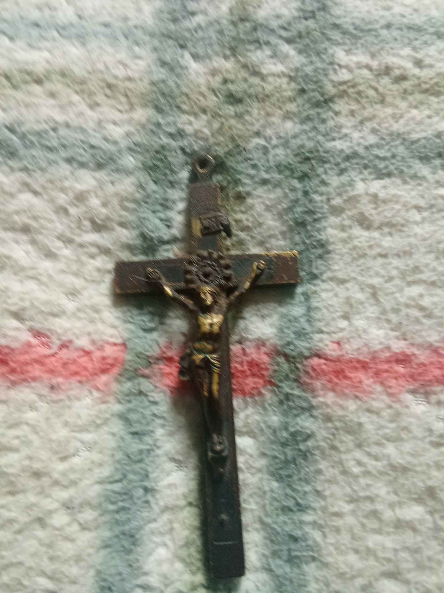 Krzyż z mosiądzu drewniany stary Jeżyce - zdjęcie 1