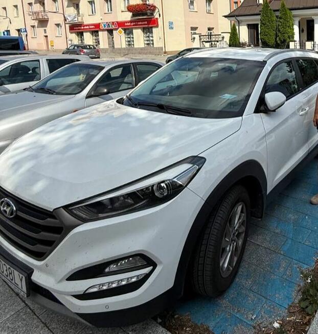 Samochód osobowy Kielce - zdjęcie 2