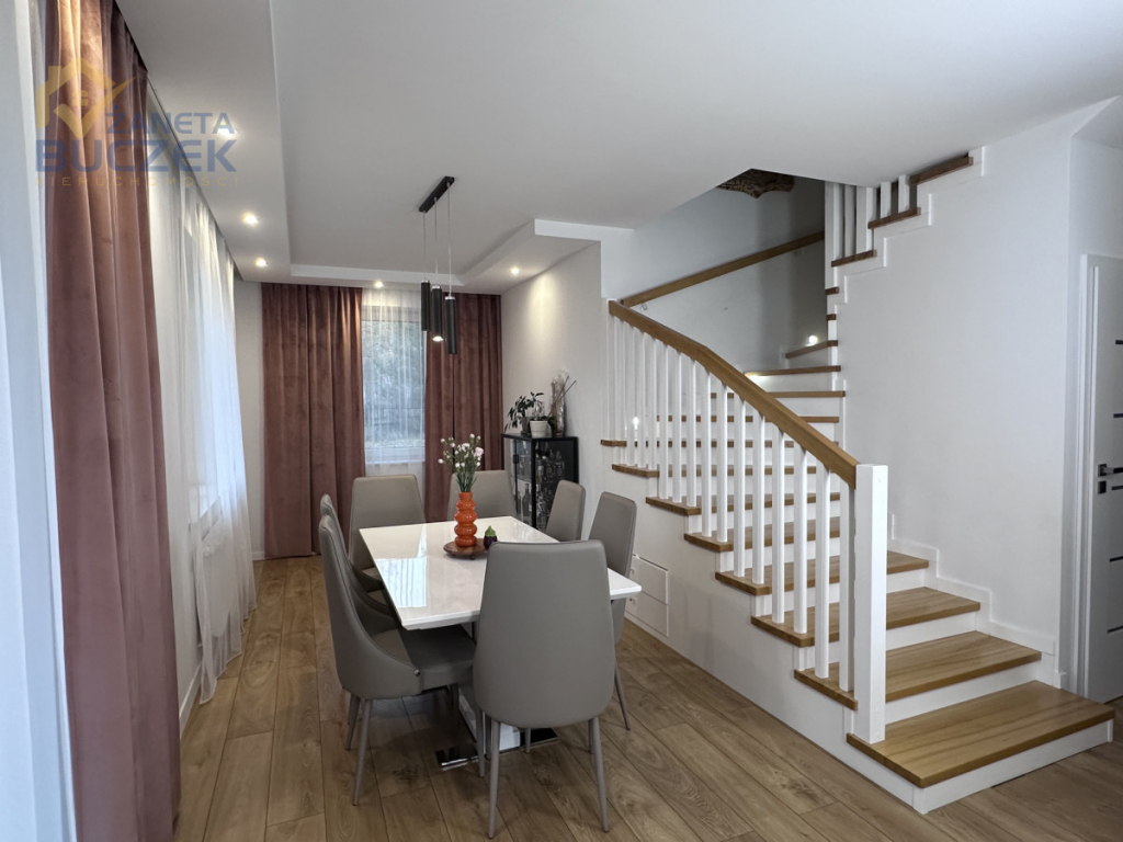 Piękny dom w zielonej okolicy, Janów Ruszki Janów - zdjęcie 4