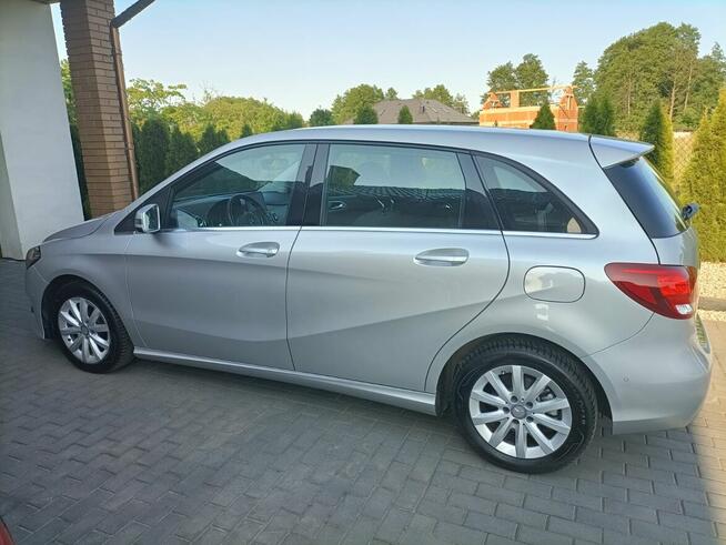 Mercedes-Benz Klasa B 180 1.6 benzyna Automat Słupca - zdjęcie 5