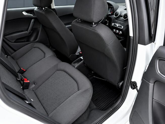 Audi A1 S-line Tarnowskie Góry - zdjęcie 9