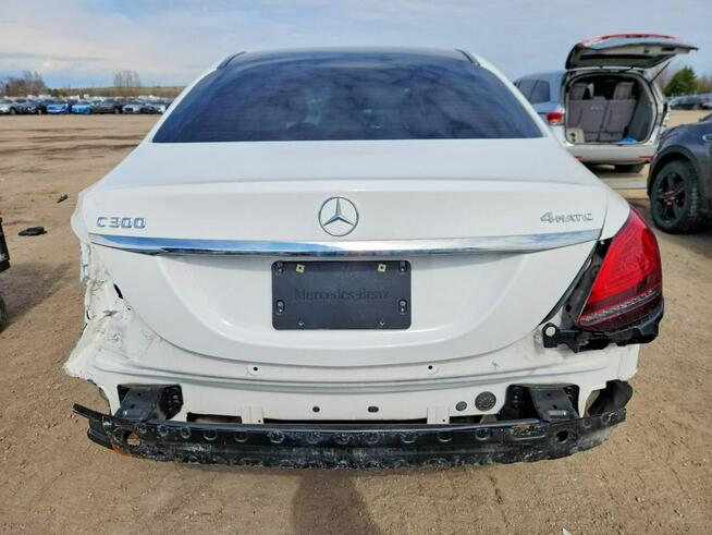 Mercedes C 300 4Matic / pakiet AMG / niski przebieg Warszawa - zdjęcie 6