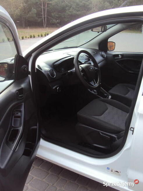 Ford Ka+ I 1.2 Trend Wałdowo Szlacheckie - zdjęcie 2