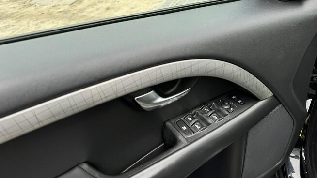 Volvo XC 70 2.4 D5 163 Skóry Automat El Klapa 4X4 Gdynia - zdjęcie 12