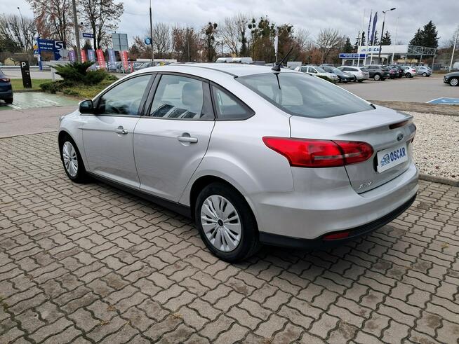 Ford Focus 1.6 105 KM - salon Polska Ostrołęka - zdjęcie 6