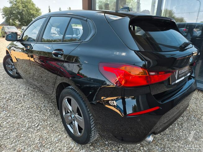 BMW 118i Advantage 140km PDC klima NAVI serwis BEZWYPADEK 2020 Tychy - zdjęcie 5