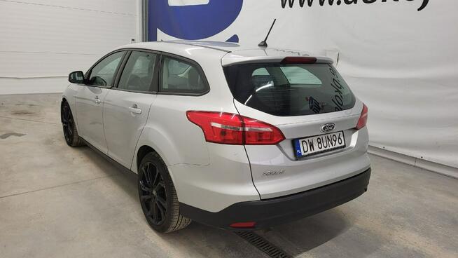 Ford Focus Kombi 1.5 TDCi Trend Grójec - zdjęcie 8