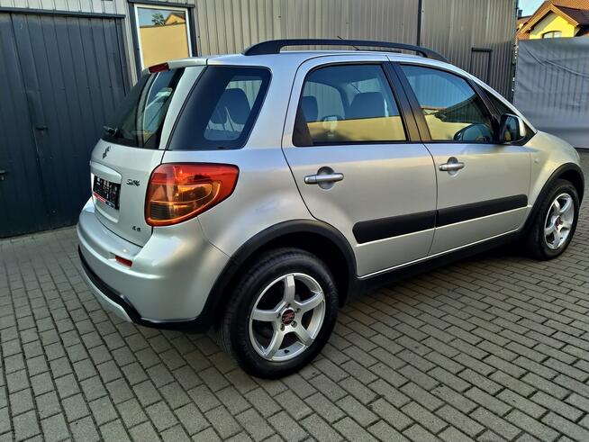Suzuki SX4 1.6 Benzyna 4x4 Grzane Fotele Zarejestrowany Strzała - zdjęcie 7