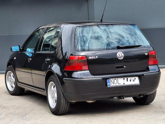 Volkswagen Golf * 1.6 16V* czarny* 5DRZWI* 1.6i *** Olsztyn - zdjęcie 4