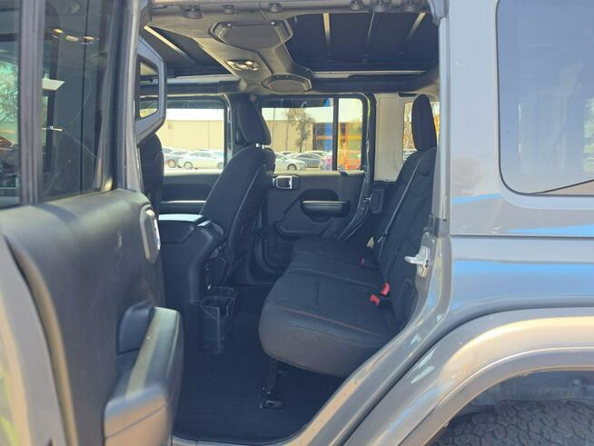 Jeep Wrangler RUBICON / 4x4 / niski przebieg Wrocław - zdjęcie 11