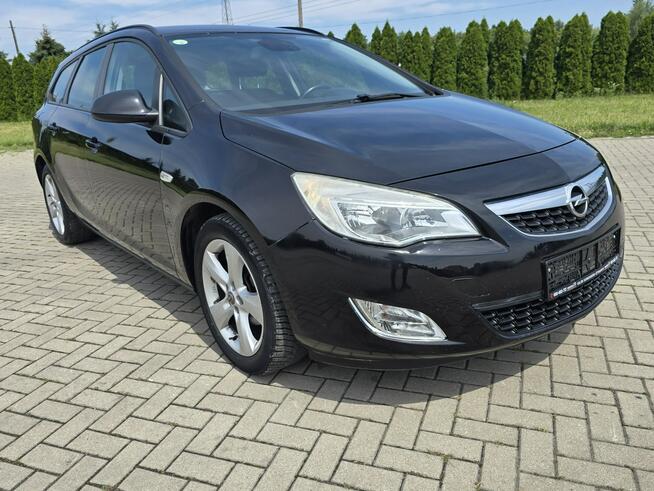 Opel Astra 1,3Diesel Navigacja.Serwis.Hak.Parktronic,Tempomat.OKAZJA Kutno - zdjęcie 3