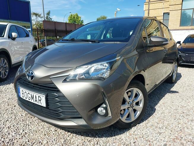 Toyota Yaris 1500 benz. SALON PL.  Kamera Tempomat czujniki Warszawa - zdjęcie 1