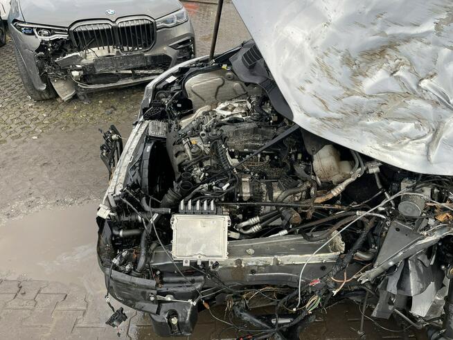 Mercedes V 300 4Matic Automat Kamery360 Wentylacja 239KM Gliwice - zdjęcie 9