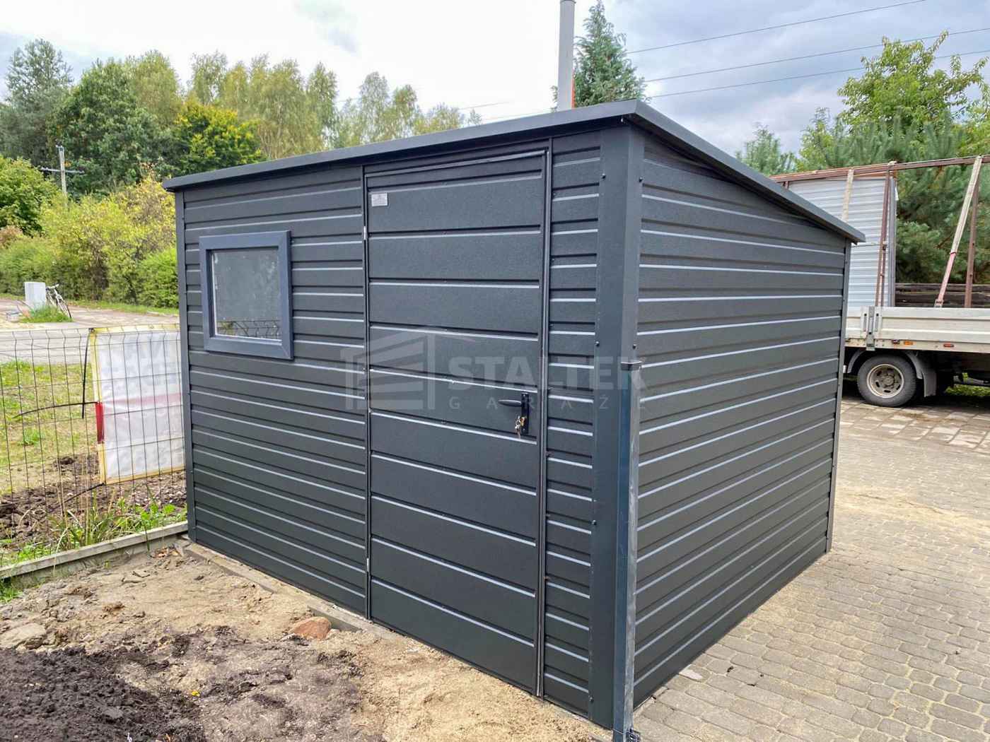 Schowek – domek ogrodowy 2,8×2 – drzwi – okno - antracyt – dach  ST237 Słupsk - zdjęcie 4