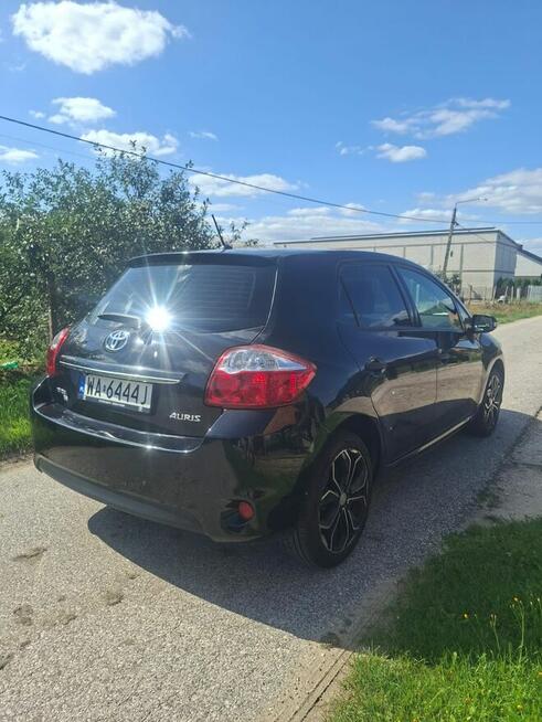 Toyota Auris 1.6 Benzyna 2011r Salon Polska Wola Prażmowska - zdjęcie 5