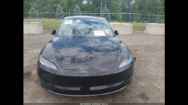 Tesla Model 3 AWD / DUAL MOTOR / LONG RANGE / niski przebieg Częstochowa - zdjęcie 2