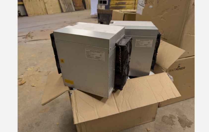 Wholesales Bitmain S21 XP 270th asic,Antminer S23 318th asic miner Łodzia - zdjęcie 3