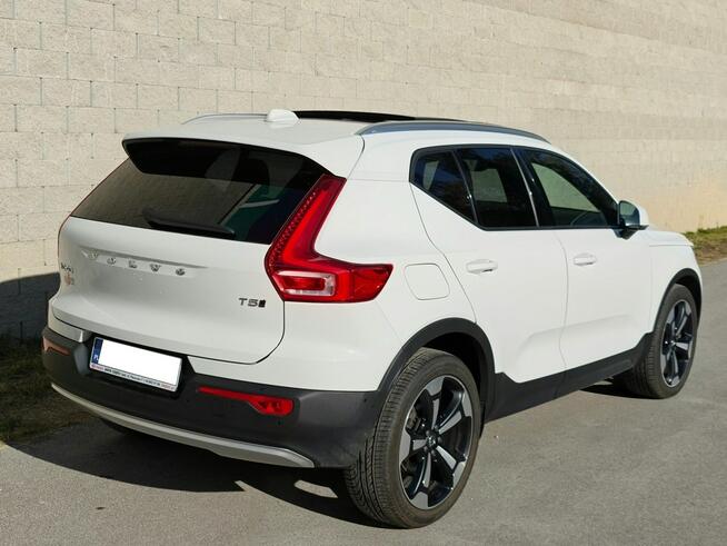 Volvo XC 40 Łódź - zdjęcie 4