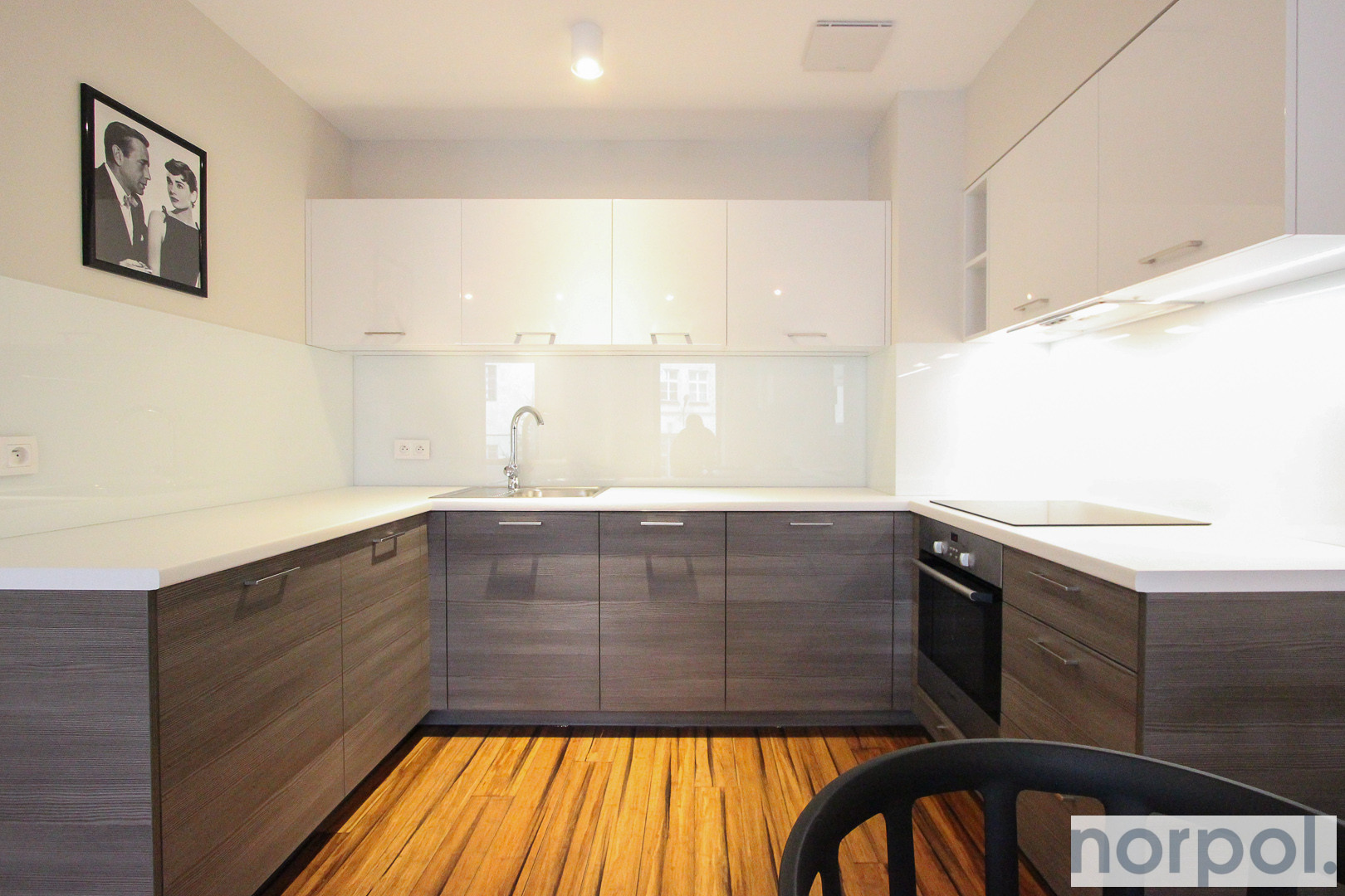 Angel Wawel, Sukiennicza, 2 pokoje, basen, garaż, siłownia, ochrona Kraków - zdjęcie 5