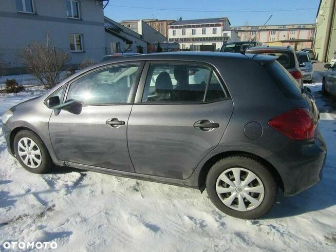 Toyota Auris Chrzanów - zdjęcie 2