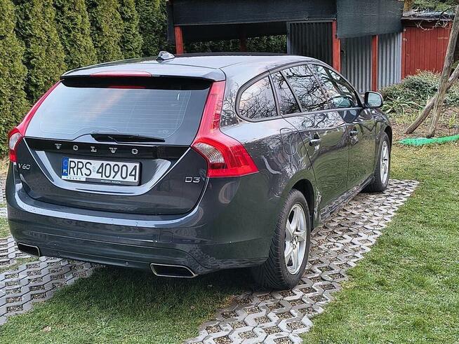 VOLVO V60 D3 Drive-E 2.0 150 KM, 2017 r, 195100 km. Rzeszów - zdjęcie 5