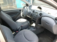 Toyota Yaris Katowice - zdjęcie 4