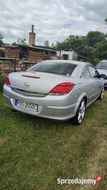 Astra GTC cabrio 1.9 150km Niski przebieg Full opcja Poznań - zdjęcie 3