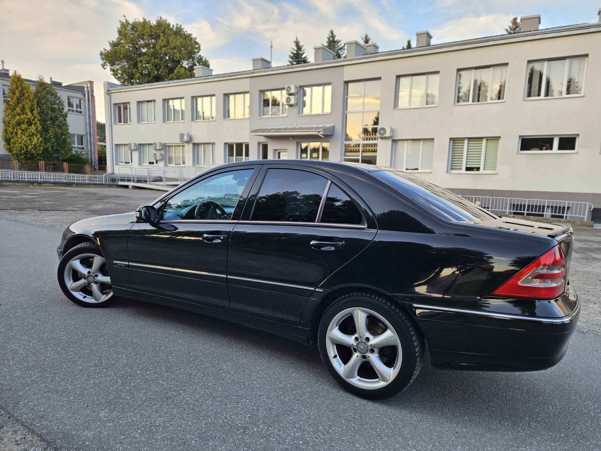 Mercedes 200 CDI klasa C Konin - zdjęcie 5