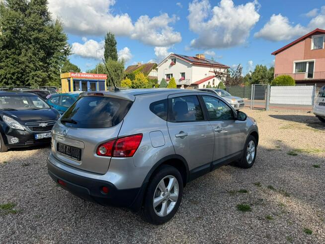 Nissan Qashqai 1,6 Benzyna 114KM 2008r Ładny Białogard - zdjęcie 6