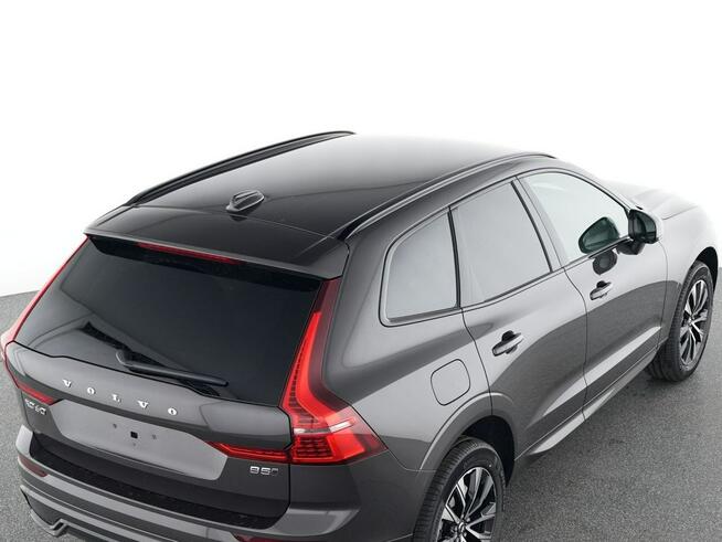 Volvo XC 60 B5(B) AWD Plus Dark Tychy - zdjęcie 9