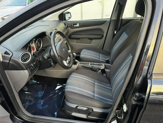Ford Focus Raty/Zamiana Gwarancja benzyna zadbany ładny samochód Gdów - zdjęcie 11