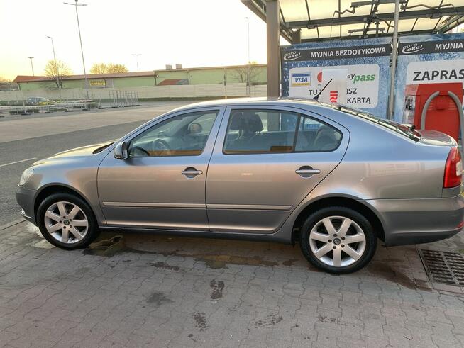 Sprzedam octavia 2 fl Górna - zdjęcie 4