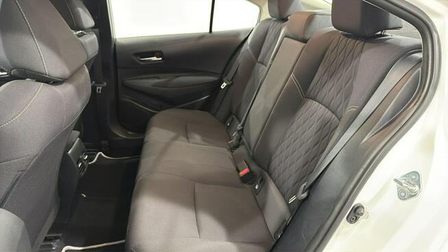 Toyota Corolla 1.8 Hybrid GPF Active sedan Warszawa - zdjęcie 12