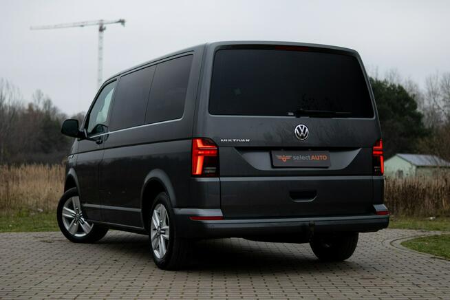 Volkswagen Multivan Trendline DSG, pierwszy właściciel, salon PL Warszawa - zdjęcie 4