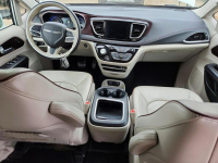 Chrysler Pacifica LIMITED / Benzyna / niski przebieg Częstochowa - zdjęcie 8