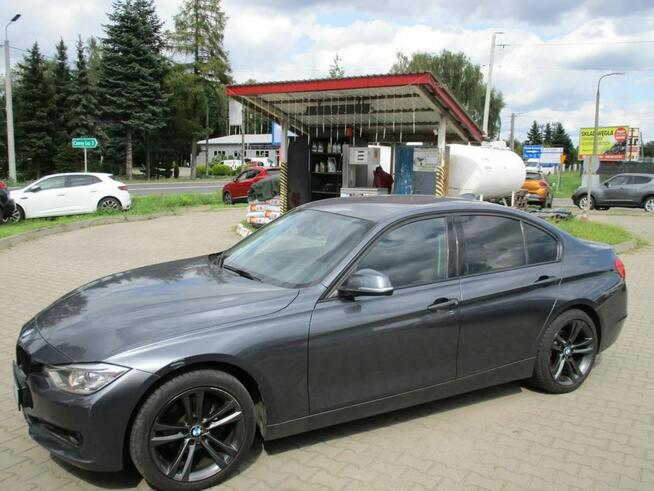 BMW 320 Stan Bardzo Dobry. Dobrze wyposażona!!! Kozerki - zdjęcie 7