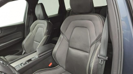 Volvo XC 60 AWD Plus Dark aut ! Z Polskiego Salonu ! Faktura VAT ! Warszawa - zdjęcie 11