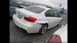 BMW 330 M-Pakiet / niski przebieg Warszawa - zdjęcie 4